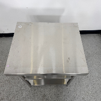Silver Lab table image 2